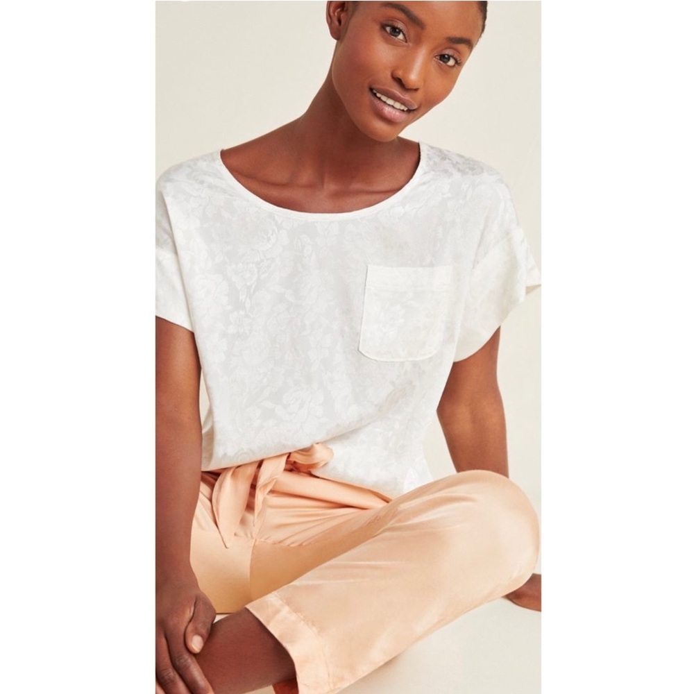 SOLD Anthropologie Carson Pocket Tee